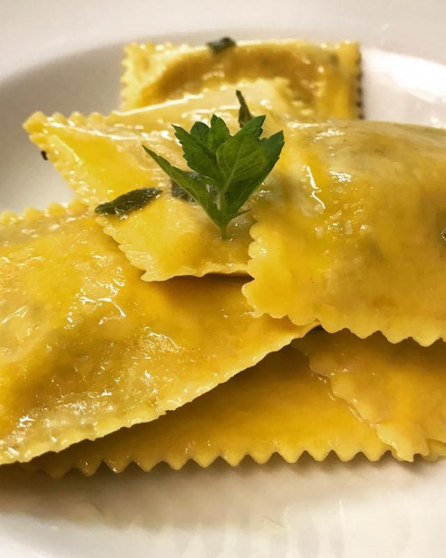 Ravioli con prezzemolo